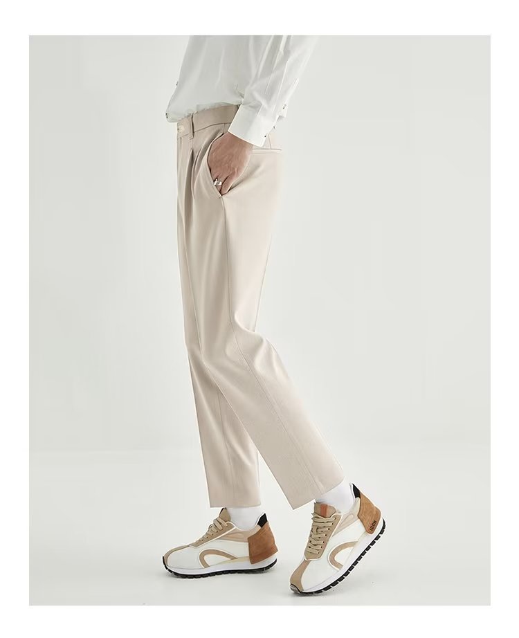 Men's Cropped High-Waisted Pleated Trousers