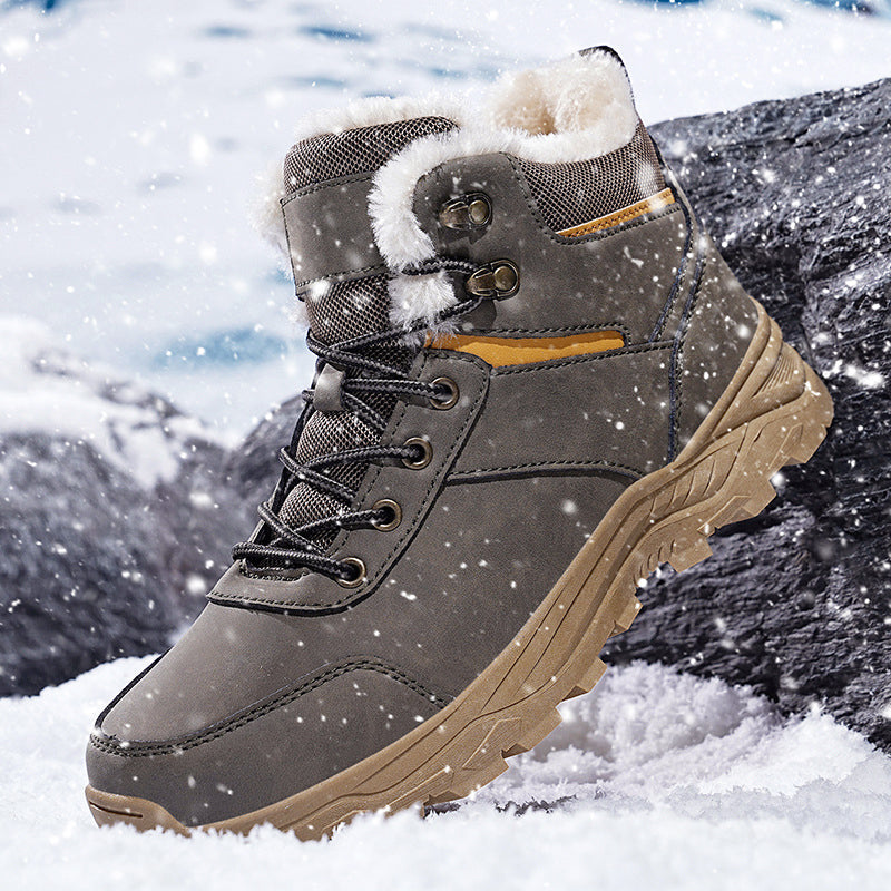 Men's Trekking Boots for Outdoor Adventures with Cozy Plush Lining
