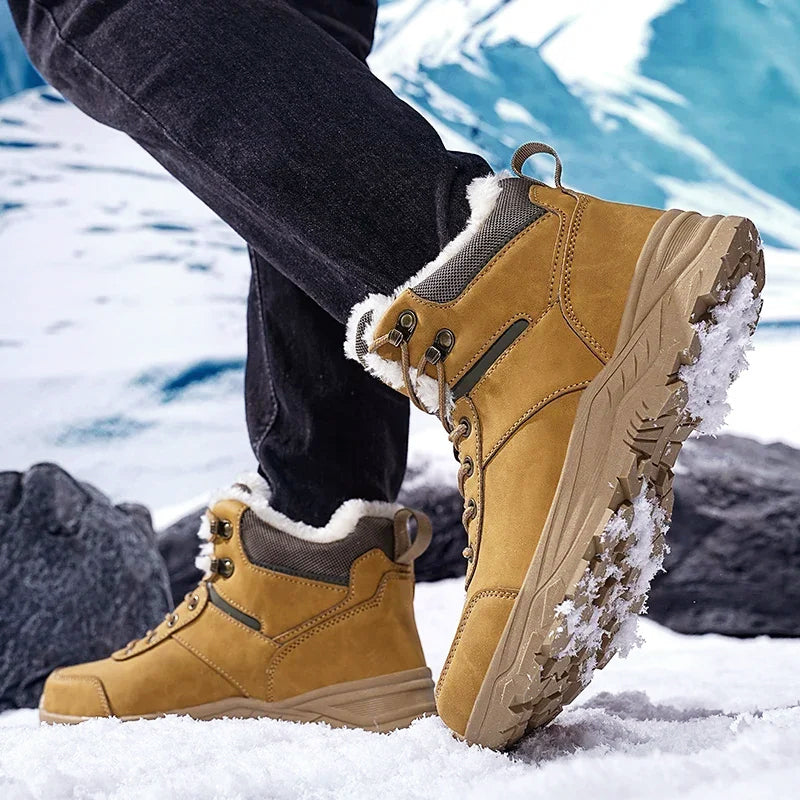 Men's Trekking Boots for Outdoor Adventures with Cozy Plush Lining