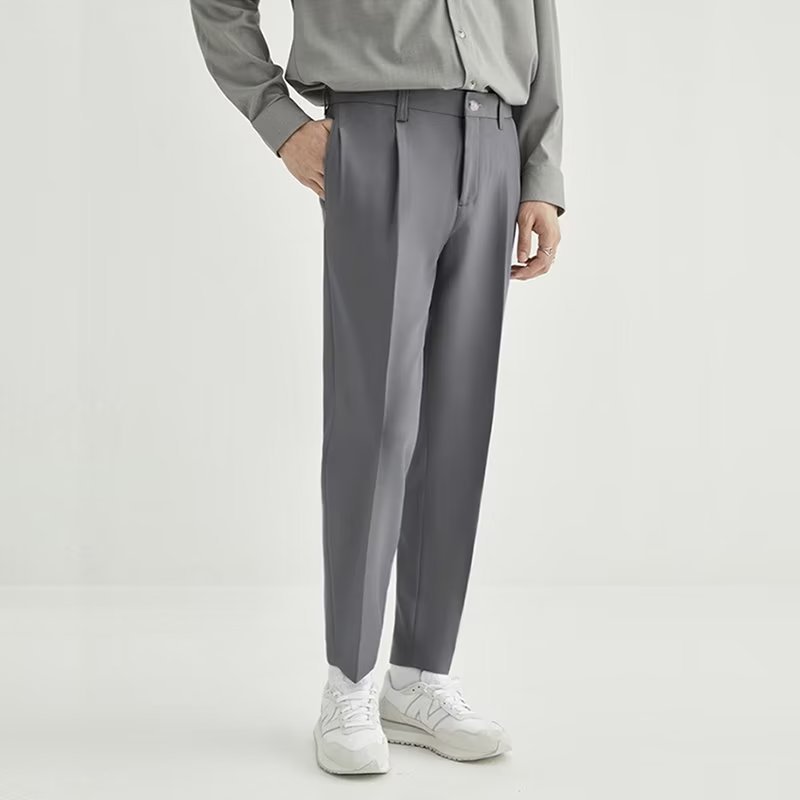 Men's Cropped High-Waisted Pleated Trousers